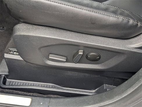 Used 2024 Ford Edge Titanium image 15