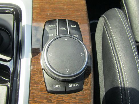 Used 2018 BMW X3 xDrive30i AWD/4WD image 32