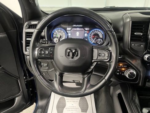 Used 2022 RAM 1500 Limited w/ Body-Colour Bumper Group image 30