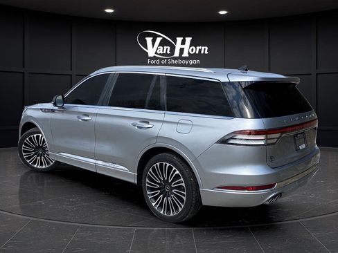 Used 2023 Lincoln Aviator Black Label w/ Dynamic Handling Package AWD/4WD image 5