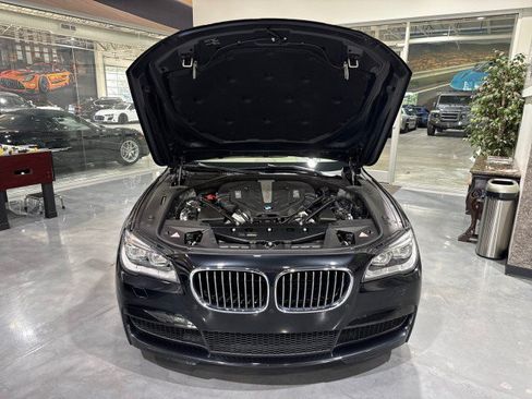 Used 2014 BMW 750i RWD image 13