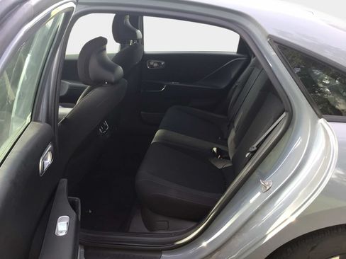 Used 2024 Hyundai Ioniq 6 SE RWD image 8