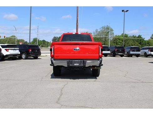 Used 2025 Ford F250 Lariat w/ Lariat Ultimate Package AWD/4WD image 4