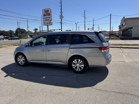 Used 2017 Honda Odyssey EX-L image 10