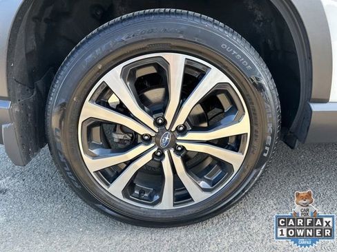 Certified 2022 Subaru Forester Limited image 33