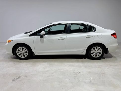 Used 2012 Honda Civic LX image 4