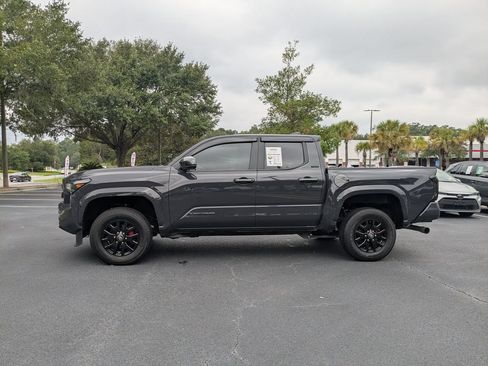 Used 2025 Toyota Tacoma SR5 RWD image 25