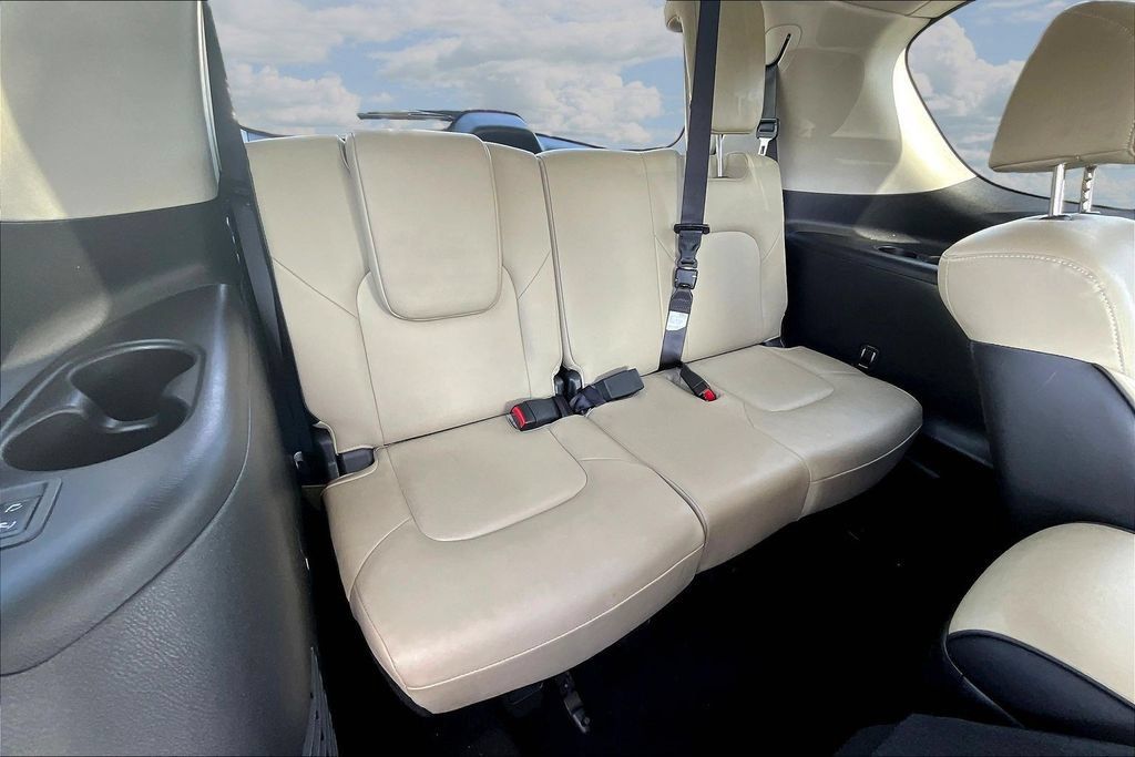 Used 2024 INFINITI QX80 Premium Select w/ Cargo Package AWD/4WD image 25