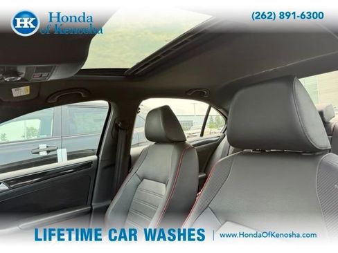 Used 2014 Volkswagen Jetta GLI Edition 30 FWD image 4
