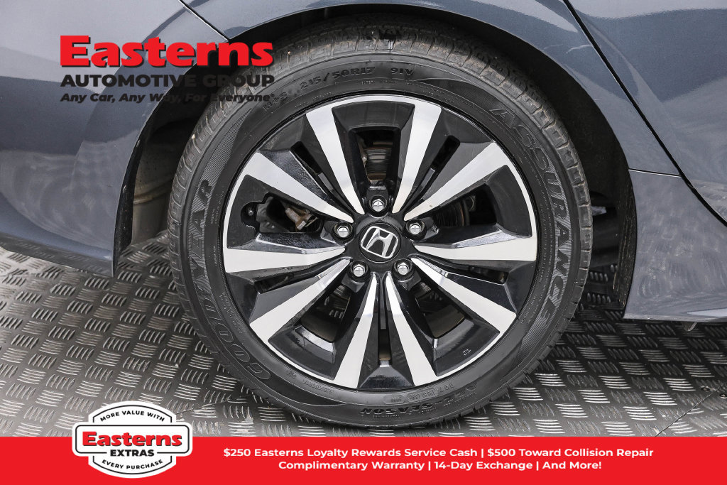 Used 2024 Honda Civic EX-L image 30