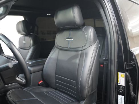 Used 2025 Ford F250 Platinum image 13