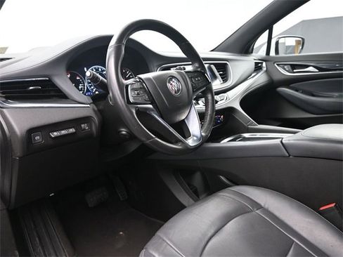 Used 2022 Buick Enclave Premium image 8