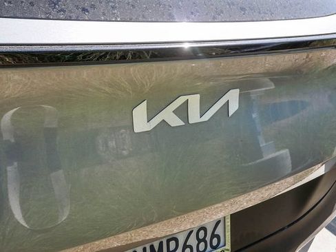 Certified 2024 Kia Sportage LX FWD image 14