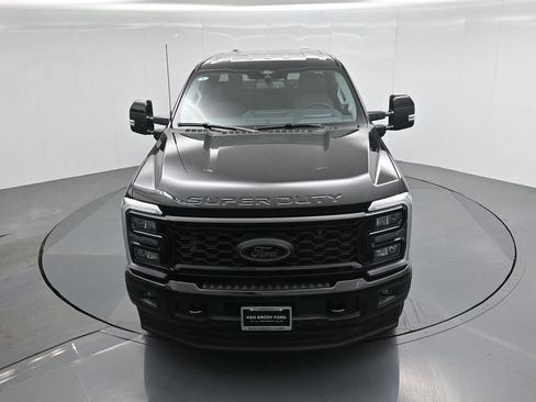 New 2025 Ford F250 Lariat w/ Lariat Ultimate Package image 37