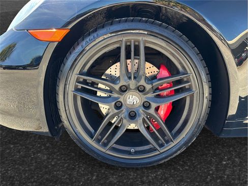 Used 2013 Porsche 911 Carrera S image 12