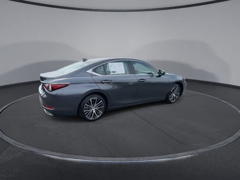 Used 2025 Lexus ES 350 w/ Premium Package FWD image 9