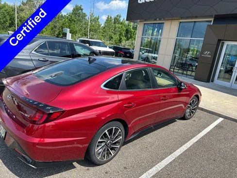 Used 2023 Hyundai Sonata Limited FWD image 3