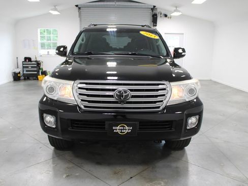 Used 2013 Toyota Land Cruiser AWD/4WD image 3