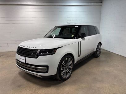 Used 2025 Land Rover Range Rover SE