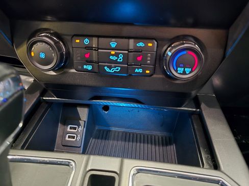 Used 2019 Ford F150 XLT w/ Equipment Group 302A Luxury RWD image 32