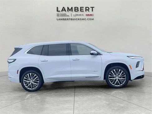 New 2026 Buick Enclave Avenir w/ Super Cruise Package image 6