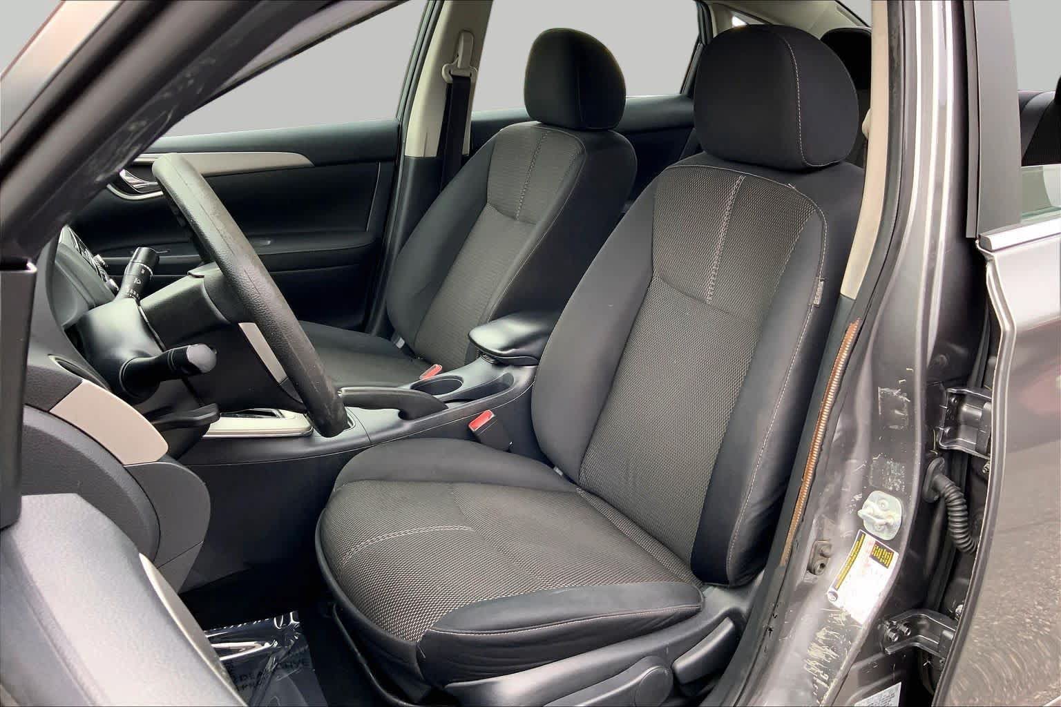 Used 2015 Nissan Sentra S FWD image 7