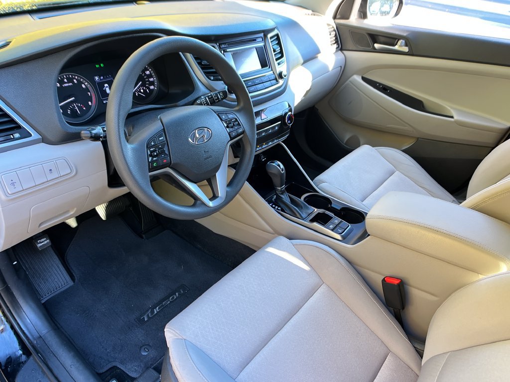 Used 2017 Hyundai Tucson SE w/ SE Popular Package 02 AWD/4WD image 10