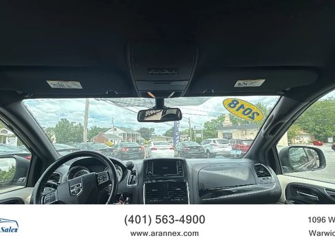 Used 2018 Dodge Grand Caravan SXT FWD image 23