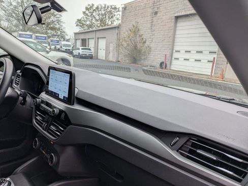 Used 2025 Ford Escape Active image 29