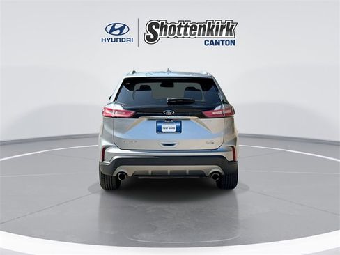 Used 2020 Ford Edge SEL w/ Convenience Package image 7