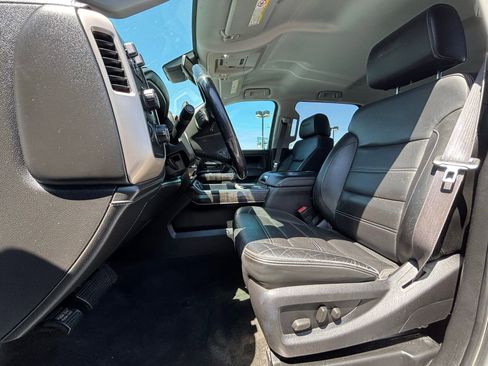 Used 2015 GMC Sierra 2500 Denali w/ Duramax Plus Package AWD/4WD image 8