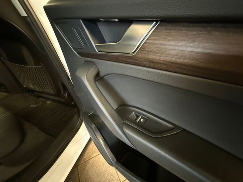 Certified 2022 Audi Q5 2.0T Premium w/ Convenience Package image 30