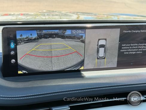 Used 2025 Genesis Electrified GV70 Advanced w/ Prestige Package image 21