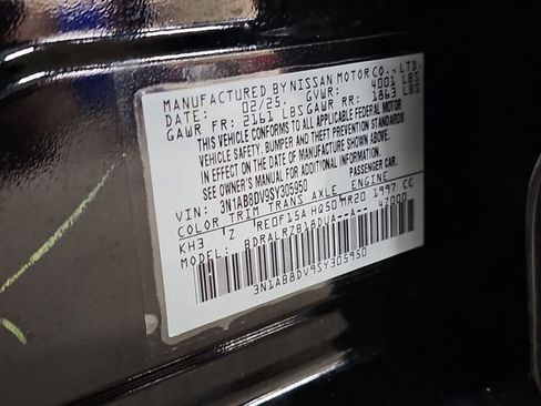 Used 2025 Nissan Sentra SR image 30