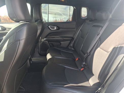 Used 2022 Jeep Compass High Altitude image 11