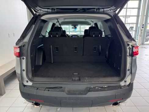 Certified 2021 Chevrolet Traverse LT image 41