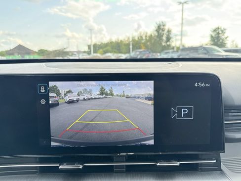 Certified 2024 Hyundai Kona SEL AWD/4WD image 19