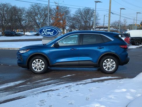 Certified 2023 Ford Escape Active image 5