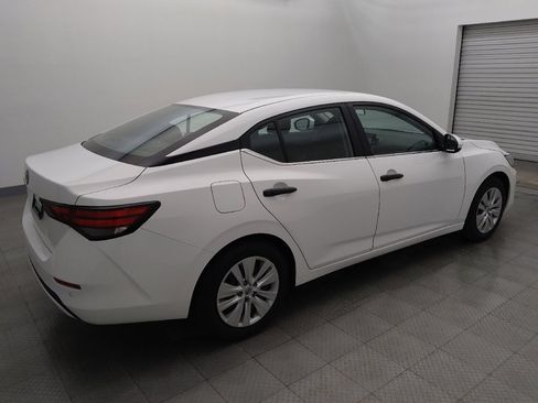 Used 2025 Nissan Sentra S image 10