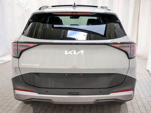New 2026 Kia Sportage EX image 5