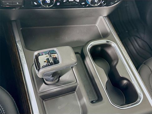 New 2026 GMC Sierra 1500 Elevation w/ Elevation Premium Package AWD/4WD image 11