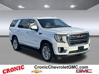 Used 2024 GMC Yukon SLT w/ SLT Luxury Package