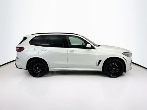 Certified 2022 BMW X5 M50i w/ Executive Package AWD/4WD image 4