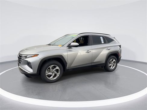 Used 2022 Hyundai Tucson SEL w/ Cargo Package image 4