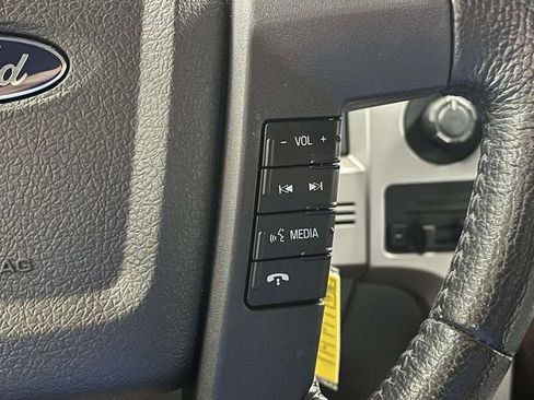 Used 2013 Ford F150 Lariat w/ Mid Equipment Group image 27