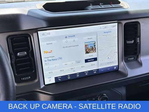 Used 2022 Ford Bronco Outer Banks AWD/4WD image 3