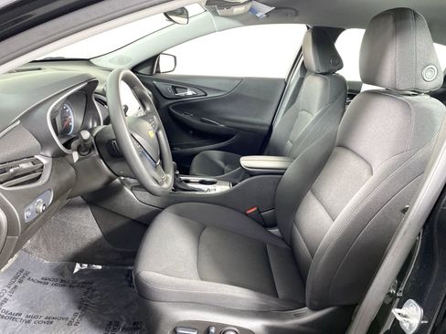 Used 2025 Chevrolet Malibu LT image 15