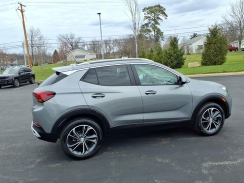 Used 2023 Buick Encore GX Select w/ Safety Package II AWD/4WD image 6
