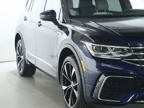 Used 2023 Volkswagen Tiguan SEL R-Line image 8