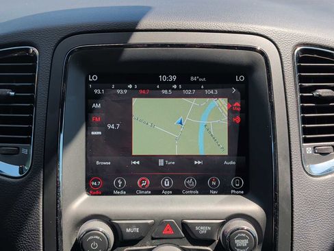 Used 2018 Dodge Durango R/T w/ Technology Group RWD image 19